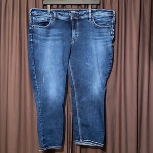 Silver Jeans Cropped Sz 22